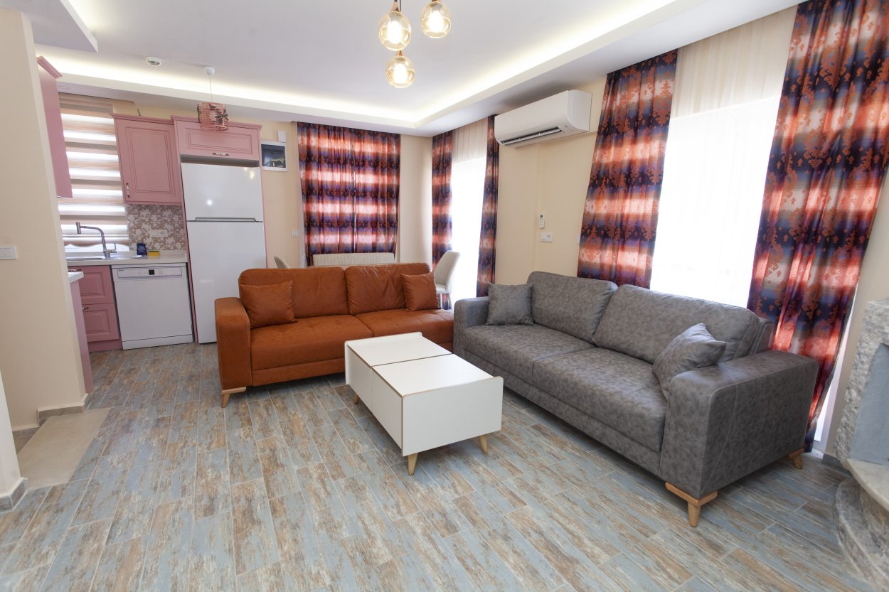 Roses Villa Çetibeli