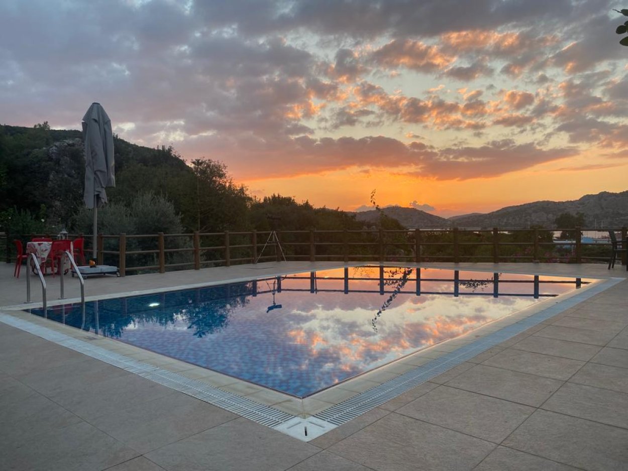 Theia Campüs Villa