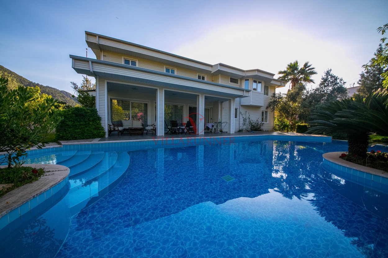 Blanc Villa İçmeler