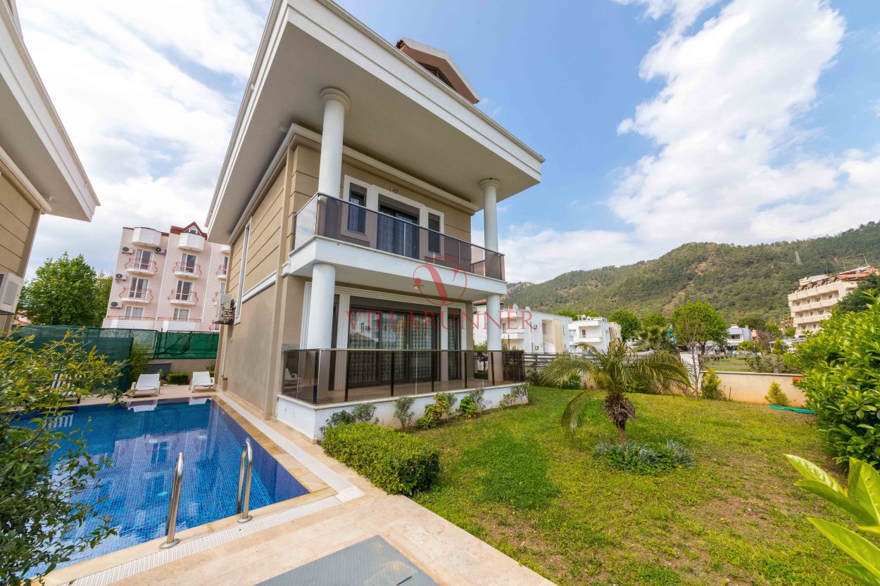Güneş Villa 1 İçmeler