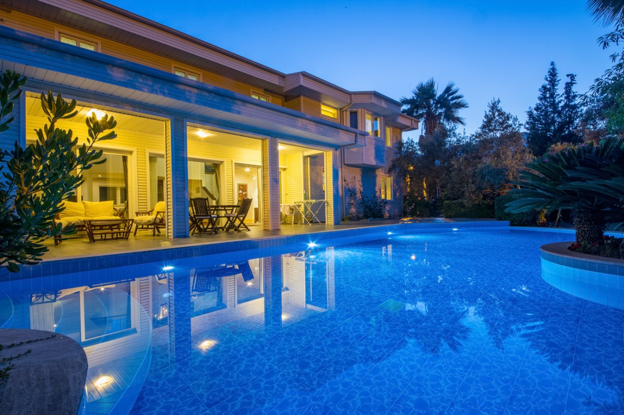 Blanc Villa İçmeler