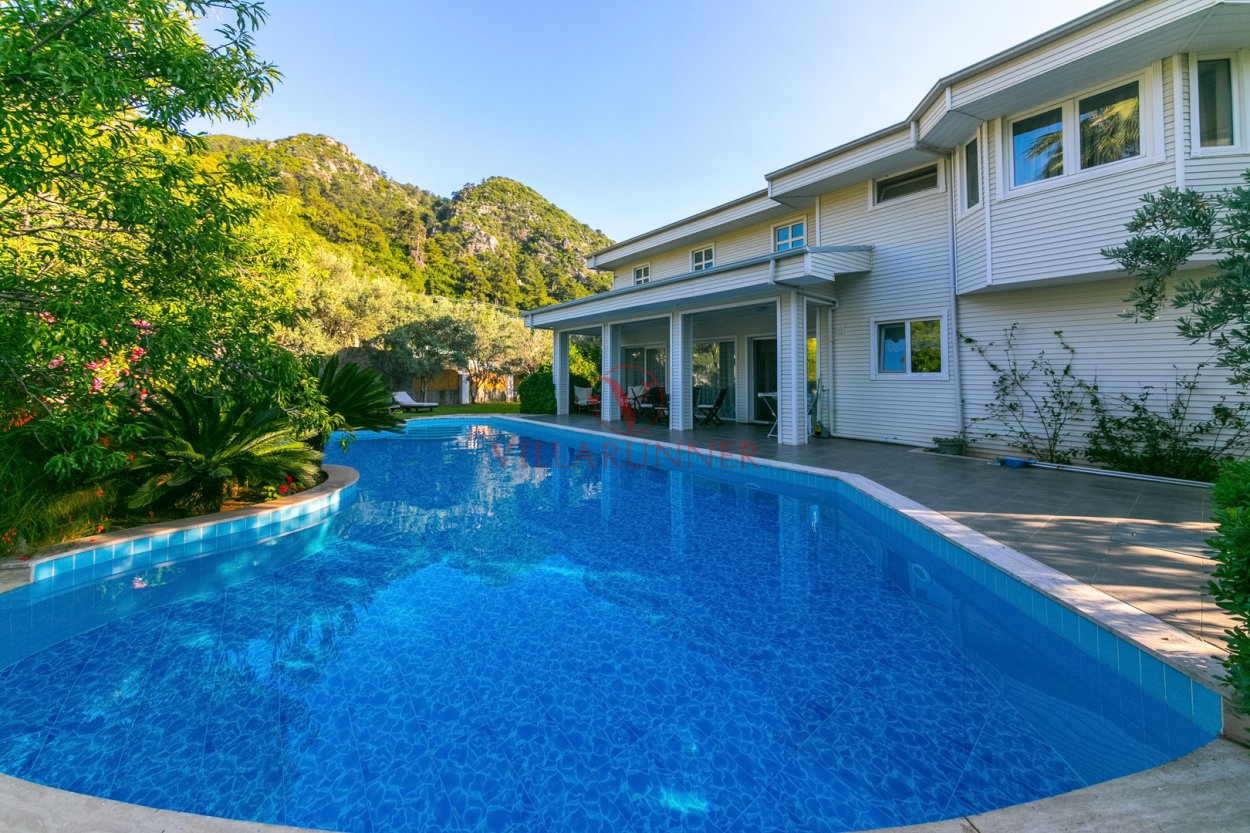 Blanc Villa İçmeler