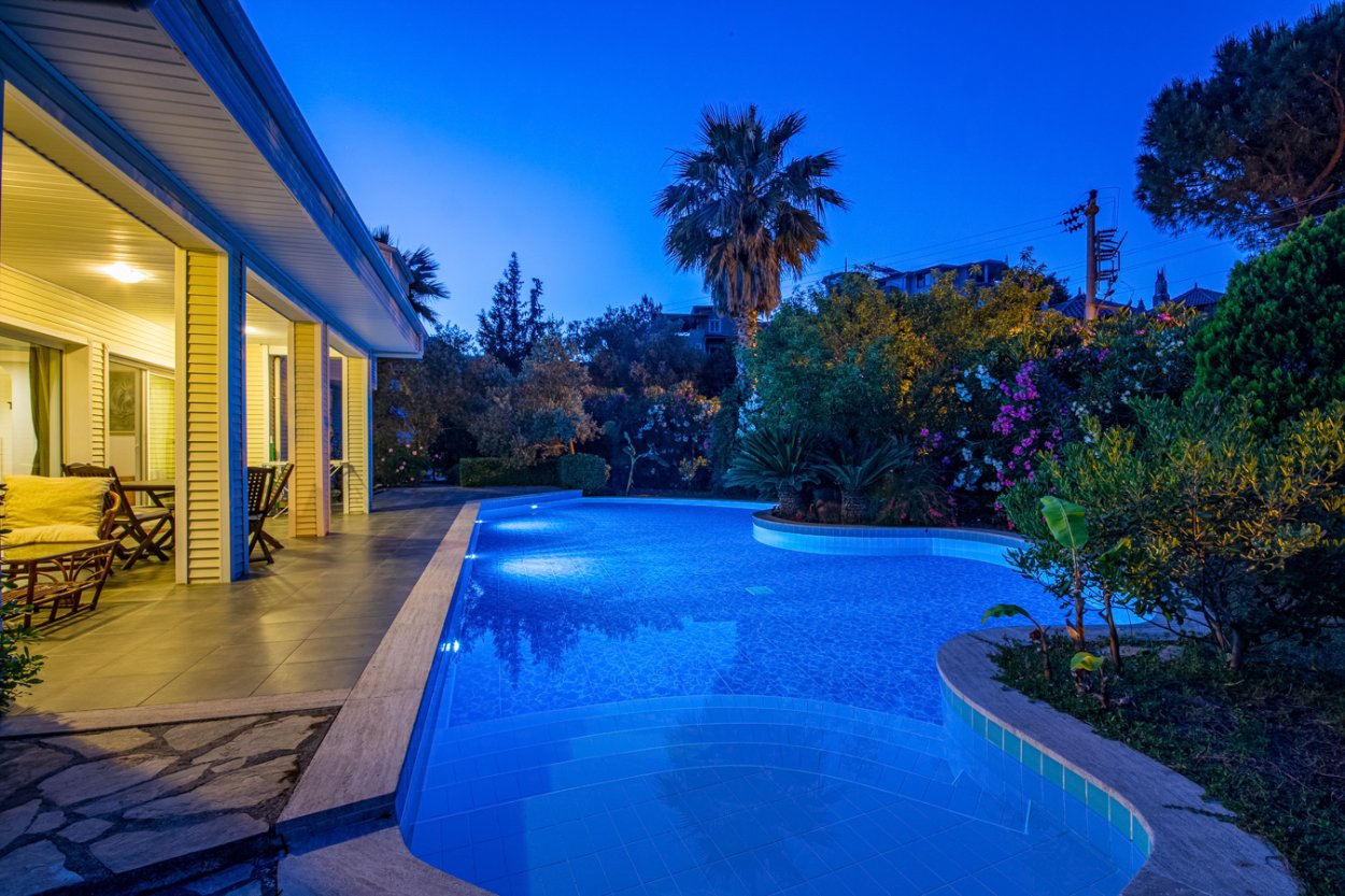 Blanc Villa İçmeler