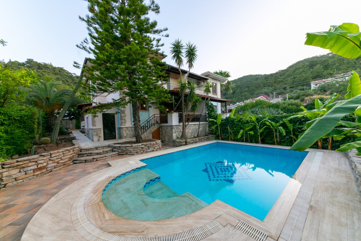 Otantik Villa Armutalan 