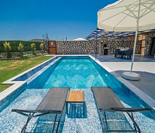 Villa Gretna 1 Uno