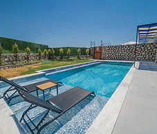 Villa Gretna 1 Uno