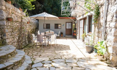 Beach Suite İçmeler (Ula Mimarisi)