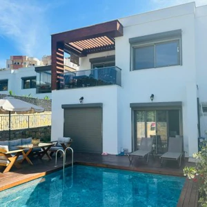 EVT1788 Villa Golden