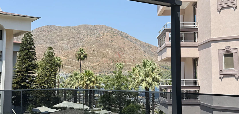 Beach Suite L Penthouse İçmeler